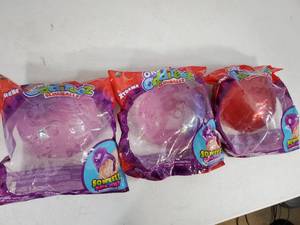 lot 173 image: 3 New Giant Orb Slimiballz