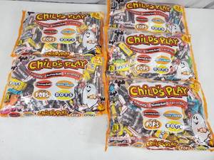 lot 31B image: 17.5 lbs of Childs Play Mix Candy