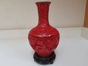 lot 31 image: Red Oriental Vase with Wood Stand