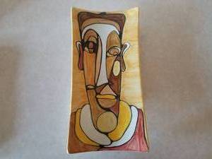 lot 48 image: Studio Ceramic Decorative Yellow Serving Plate
