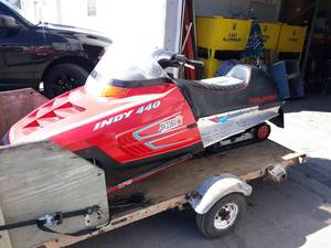 lot 112 image: 1994 Polaris INDY 440 Snowmobile - Trailer NOT Included