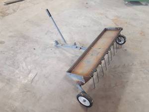lot 114 image: 42 Lawn Tractor Dethatcher