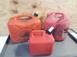 lot 126 image: (2) 5 Gallon & (1) 2 Gallon Plastic Fuel Cans