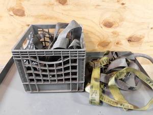 lot 174 image: Crate of Assorted Straps
