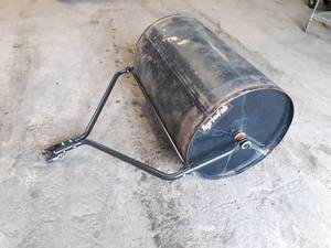 lot 108 image: Agri-Fab Lawn Roller 36 Wide x 24 Diameter