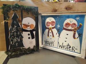 lot 208 image: (2) Christmas Wall Hangers