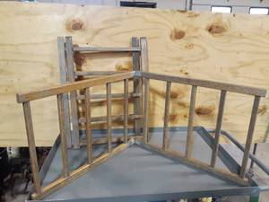 lot 212 image: Garden Trellises - Used for crawling vines