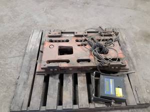 lot 120-01 image: Fairbanks Forklift Attachment Scale - 5000 LB Capacity