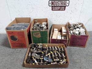 lot 120-24 image: Lot of Electrical Parts