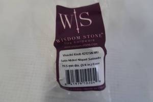lot 255 image: Wisdom Stone Vivacite 1-14 in. Satin Nickel with Multi-Color Crystal Cabinet Knob - Set of 8