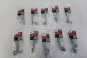 lot 258 image: Simpson Strong Tie Strong-Bolt 58 in. x 7 in. Zinc-Plated Wedge Anchor - 10 Pack