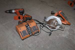 lot 39 image: Lot of (4) Ridgid 18V Cordless Tools - Drill 38, Impact Driver 38, Circular Saw 6-12, Charging Station