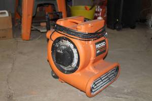 lot 80 image: Ridgid Air Mover AM25600