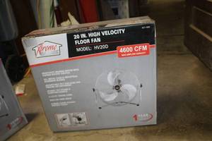 lot 83 image: Xtreme Garage High Velocity Floor Fan 20 3-Speed HV20D 28Lx13Wx12H (in box)