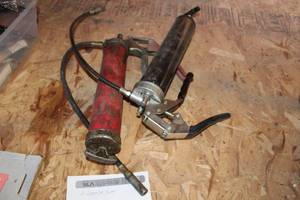 lot 115 image: Lot of (2) Grease Guns