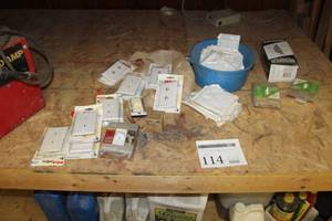 lot 114 image: Lot of Electrical Supplies - Light Switches, Cover Plates