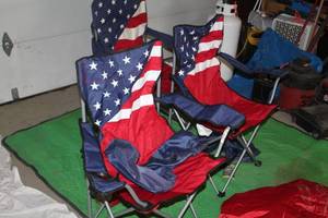 lot 212 image: Lot of (3) American Flag Stars and Stripes Collapsible Chairs