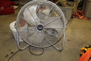 lot 179 image: Xtreme Garage High Velocity Floor Fan