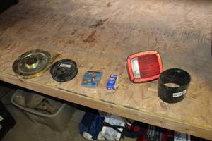 lot 207 image: Lot of (Approximately 6) Tractor and Trailer Parts