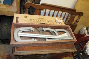 lot 214 image: St. Pierre Horseshoes American Presidential Horseshoes Set Hammertone Finish with Original Wood Case