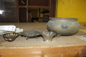 lot 227 image: Lot of (5) Decorative Metal Bowls