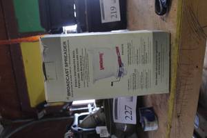 lot 191 image: LawnCrafter Broadcast Spreader (new in box)