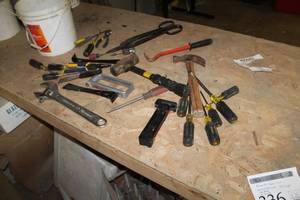 lot 336 image: Lot of Hand Tools - Screwdrivers, Tin Snips, Pry Bars, Hammers, Crescent Wrench, Misc. Hand Tools (in bucket)