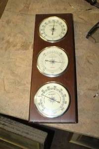 lot 391 image: Wall Mount BarometerThermometerHygrometer