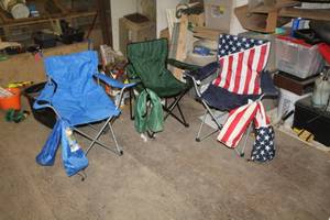lot 382 image: Lot of (3) Collapsible Chairs