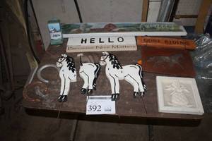 lot 392 image: Lot of (Approximately 10) Wall Dcor - Horseshoes, Horses, Pineapple, Gone Riding, Hello, Because Nice Matters, Family