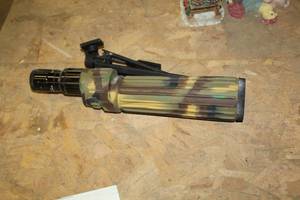 lot 371 image: Simmons Spotting Scope with Tripod