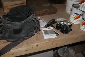 lot 372 image: Nikon N60 Quartz Date SLR Camera with Case N60