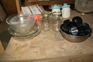 lot 409 image: Lot of Kitchenware - Glass Bowls, Sauce Cups, Mason Jars with Lids