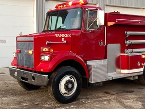 1988 Volvo-White Tanker Truck --- LOW MILES --- Former Fire-Dept. Tanker