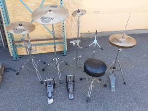 lot 22 image: Sabian Cymbals With Stands, SDP Pedals
