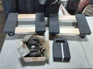 lot 54 image: 2-Small Dollys, 4-Casters, Rubber Pads