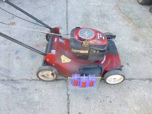 Craftsman push lawn mower. Tested & works. As shown.