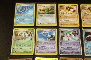 lot 44 image: 2003 Pokemon EX Sandstorm  99 Cards