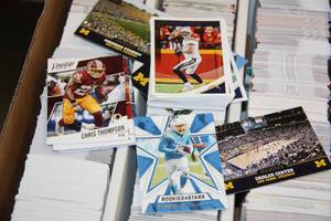 lot 86 image: Football Card Bulk Base Lot