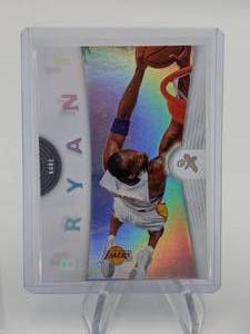 lot 49 image: (6) Lot of Kobe Bryant Los Angeles Lakers Basketball Cards