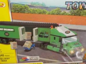 Blokko Delivery Truck...