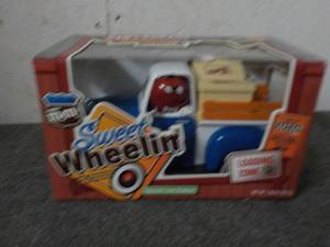 M & M Sweet Wheelin...