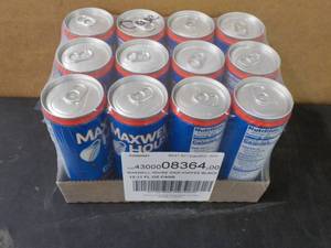 12 pack Maxwell House 11 oz Cans Ic...