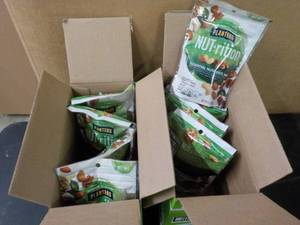 2 Cases of 8 - 5.5 oz Bags Planters...