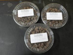 3 - 11 lb 4 oz Containers Brachs D...