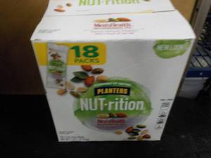 Box of 18 - 1.5 oz Packs Planters N...