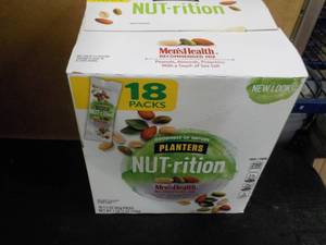 Box of 18 - 1.5 oz Packs Planters N...