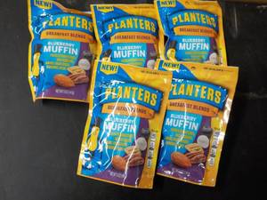5 - 5 oz Bags Planters Breakfast Bl...