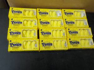 12 - 1.5 oz pkgs Peeps near or pas...