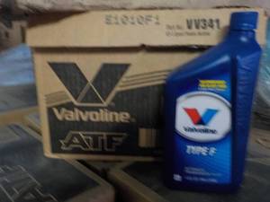 Case of 12  - 1 qt Bottles Valvolin...